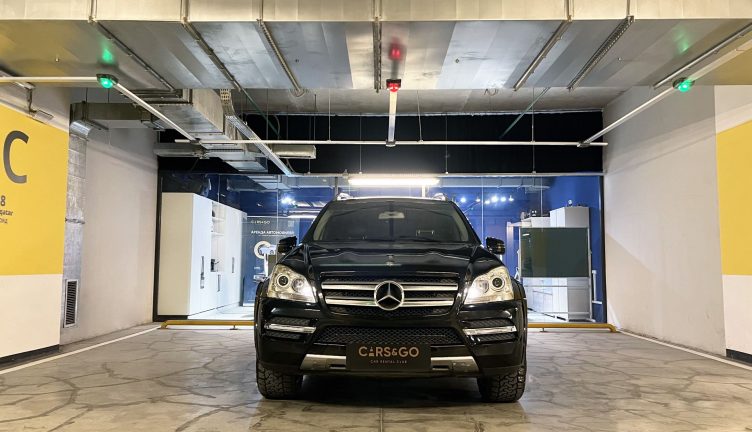 Mercedes-Benz GL 500
