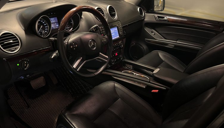 Mercedes-Benz GL 500